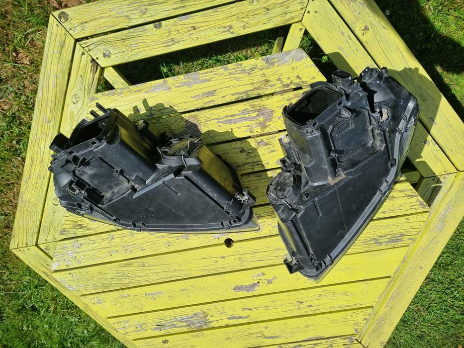 AUDI A3 8P (03-08)- LAMPY przednie przód LEWA i PRAWA oryginalne AL