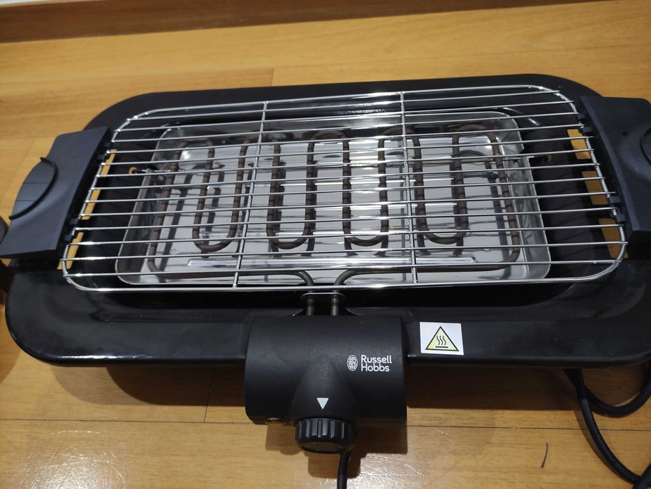 Grelhador Russel Hobbs