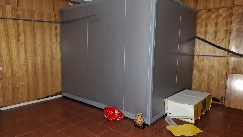 Unidade de condensação + Câmara Frigorífica + Vitrine Seminovas