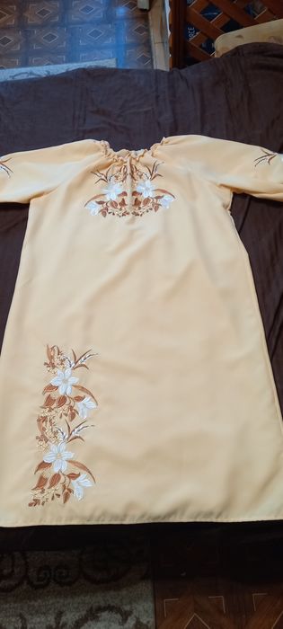 Продам платье вышиванку