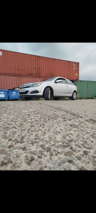 Opel Astra H GTC