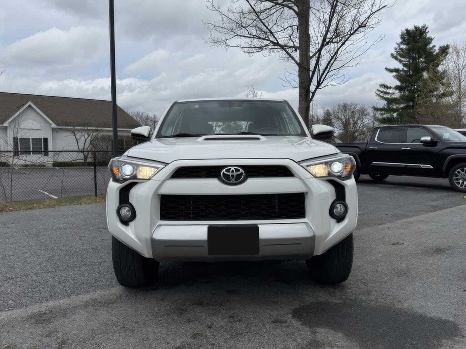 Toyota 4Runner      2018