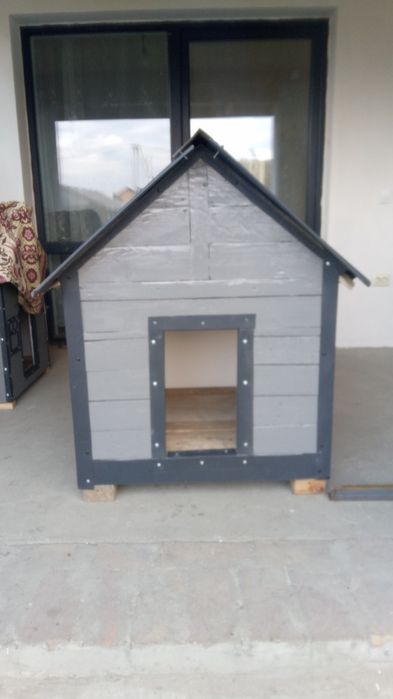 Собача будка,утеплена