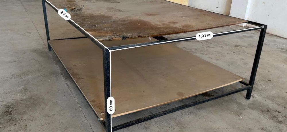 2 Mesas metálicas grandes – 3x2 m