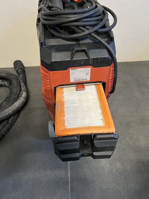 Будівельний пилосос Hilti VC 20L-X