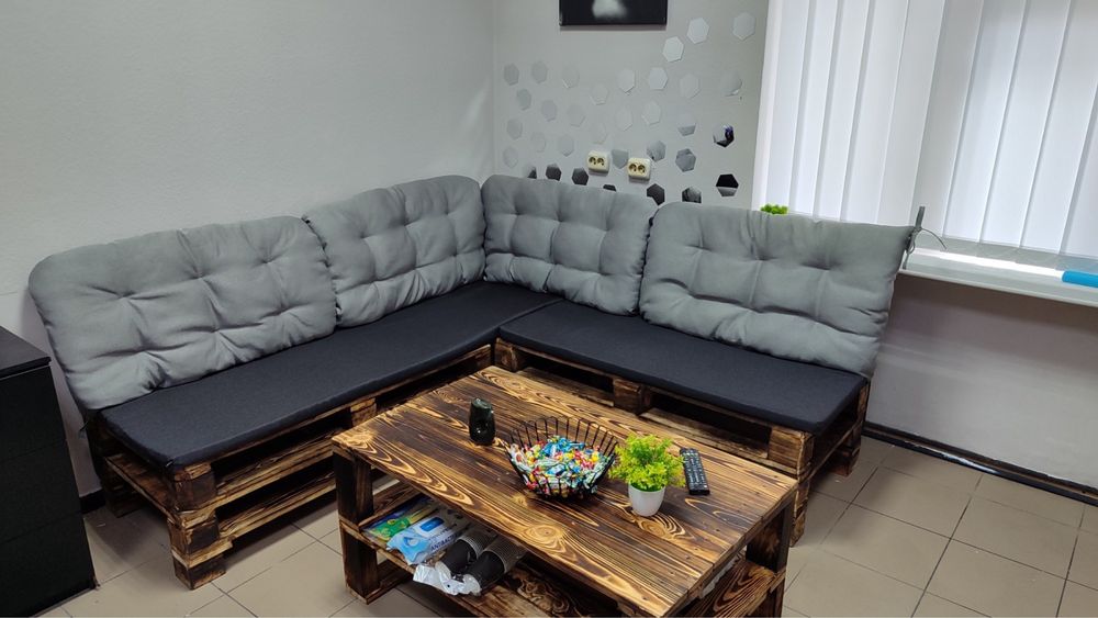 Подушки на уличную садовую мебель дачу беседку качель поддон кафе