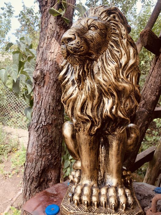 Лев  фігура з полімера (1м)