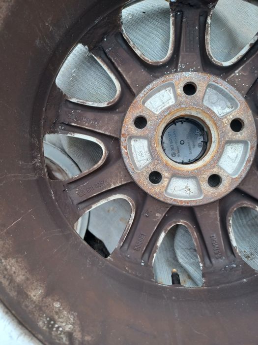 Продам диски R15 vw