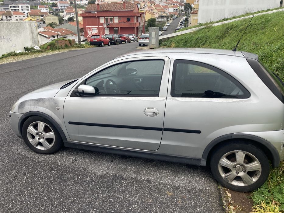 Opel Corsa C 2003 para peças