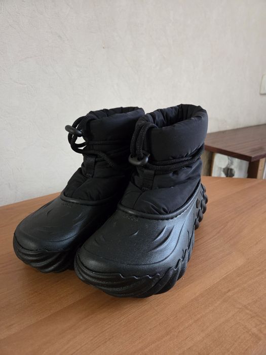 Продам зимові теплі  Crocs