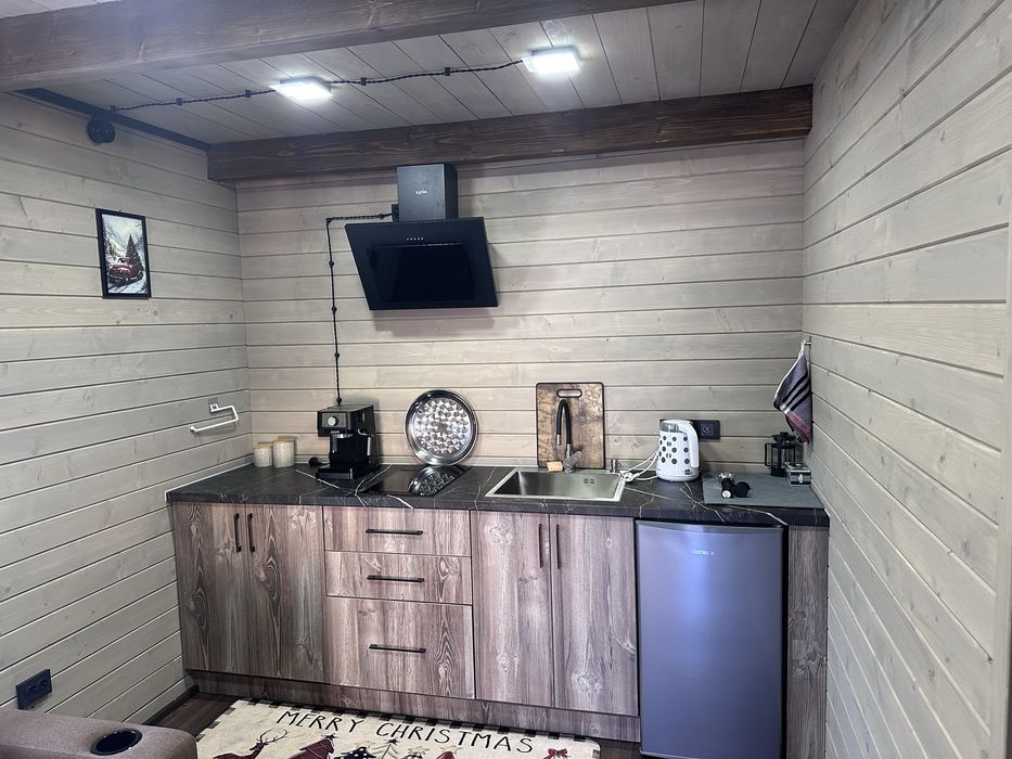 Здаю хатинки  в Карпатах ( Снідавка )