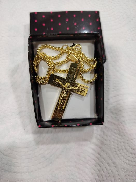 20€ cordão e pingente cruz Cristo banho ouro 24k entrego em Rio tinto