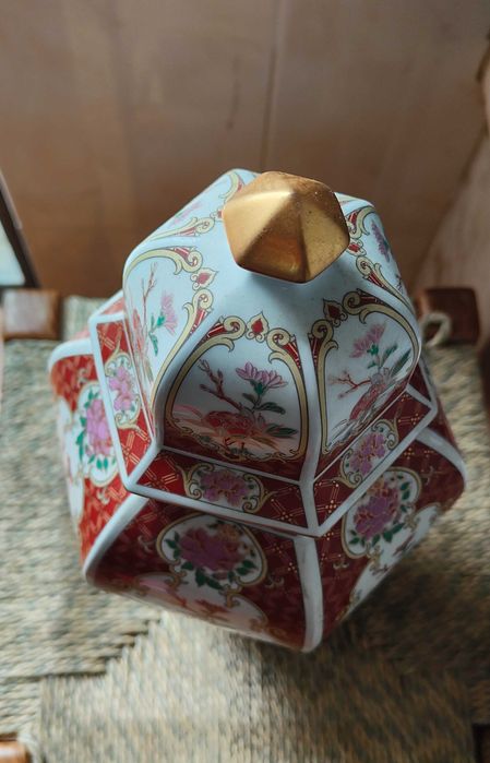 Pote porcelana rosa floral