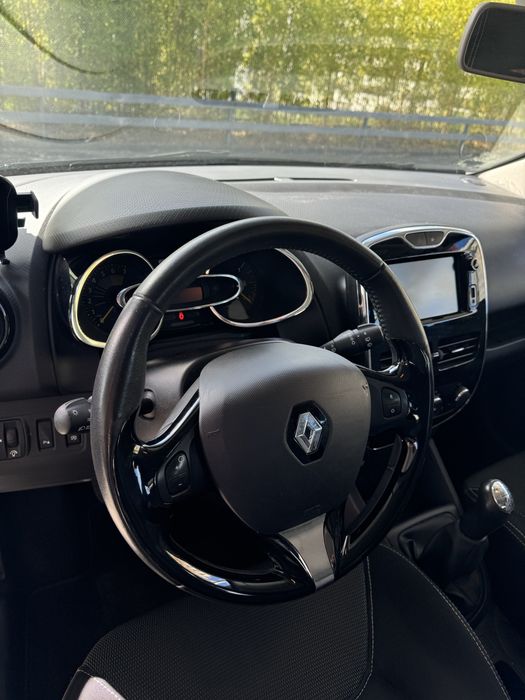 Renault Clio IV Sport Tourer (Break)