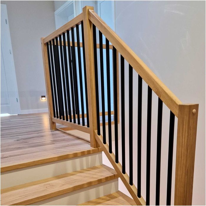 Balustrada do Samodzielnego Montażu RURKI W PIONIE - Czarne