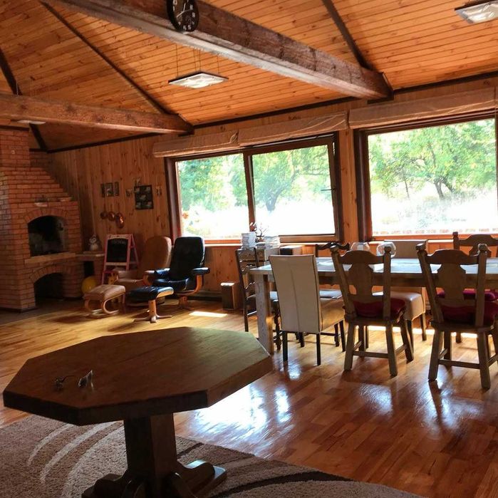 с КАМИНОМ в лесу, аренда дома у хозяина