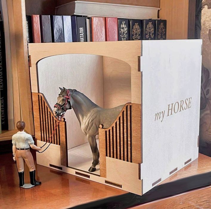 Стойла для коней Шляйх/ Подарункові набори/ коні Schleich, CollectА