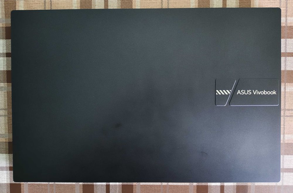 Asus Vivobook 15 Intel i5-1235U/Intel Iris Xe 8Gb/16Gb DDR4/SSD 1TBM.2