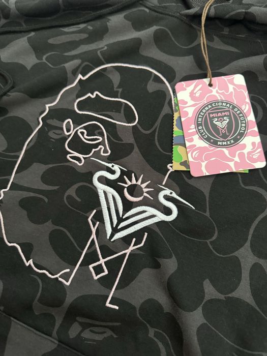 Худі bape inter miami в чорному та білому кольорах