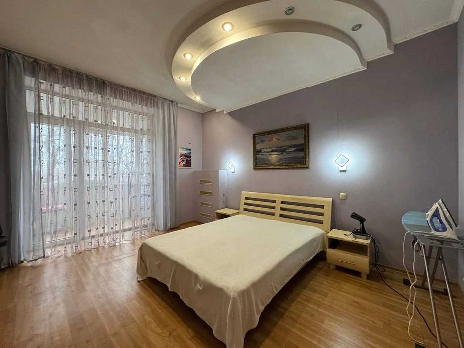 Продам 3к квартиру район Івана Мазепи Сергія Нігояна Правий берег