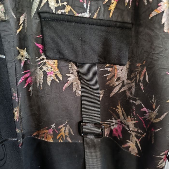 Vestido comprido em preto em algodão, da marca Fly. Veste do M ao XL