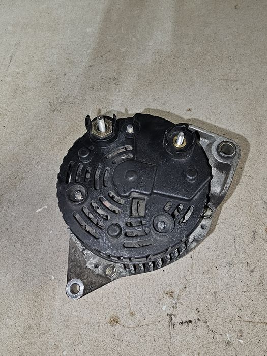 Alternador VOLVO S40