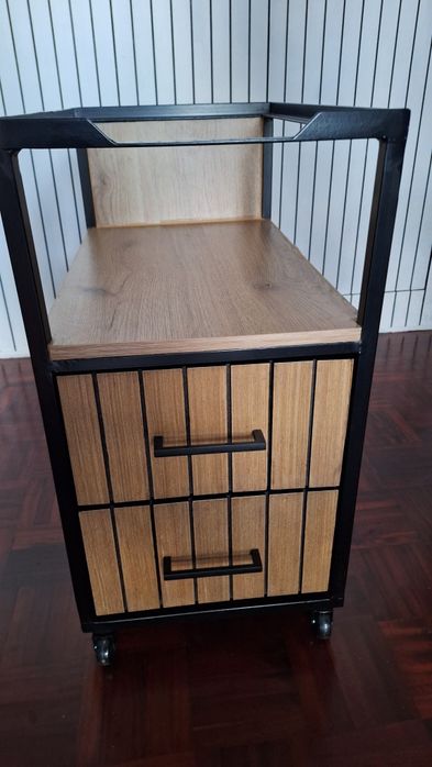 Movel para torre computador