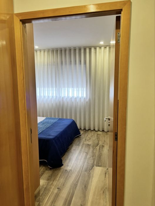 Quarto solteiro . Parque da prelada ( Porto )