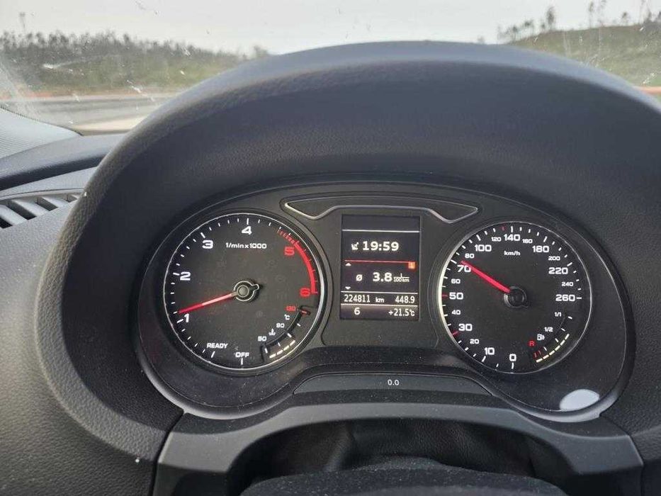 Audi A3 1.6 TDI Limousine Attraction Ultra