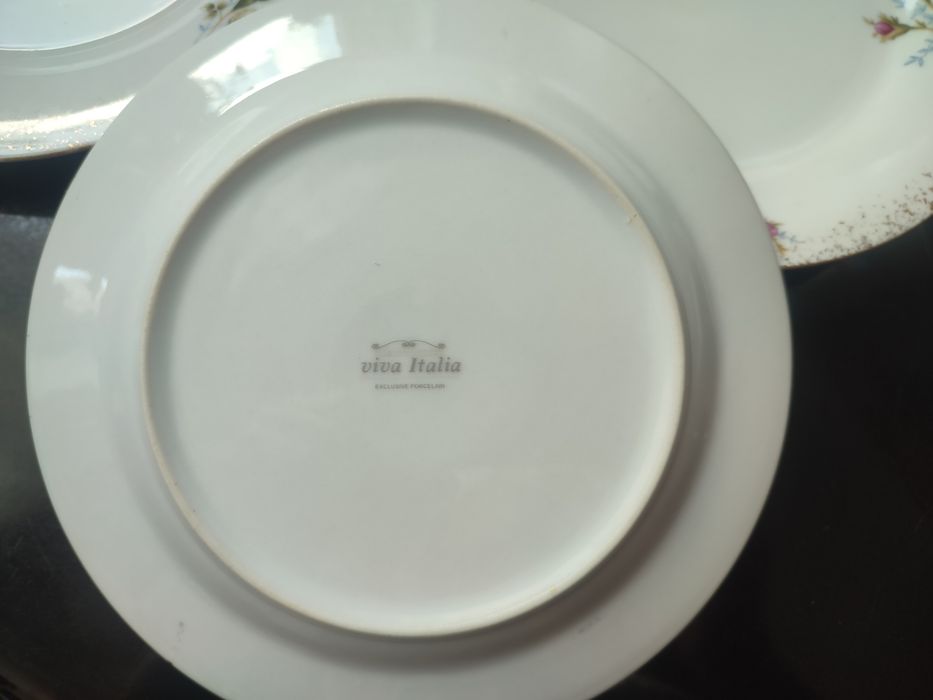 Śliczny zestaw sześciu talerzy deserowych porcelana Viva Italia