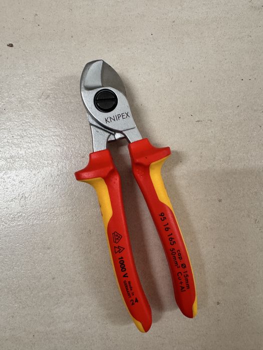 Kombinerki do przewodow Knipex