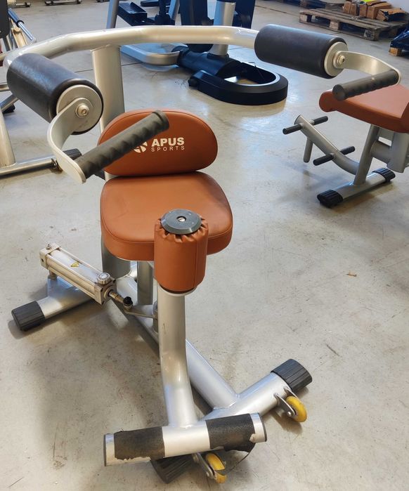 APUS CT Maszyna do treningu obwodowego - Rotacja Tułowia CT-10