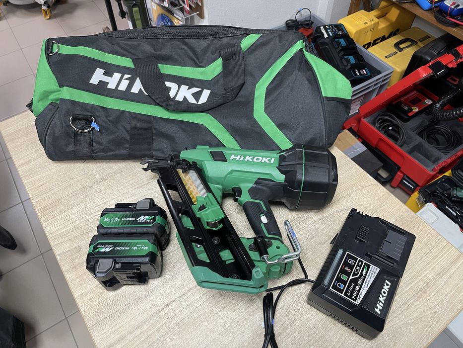Hikoki NR1890DCA / акумуляторний нейлер для цвяхів до 90 мм