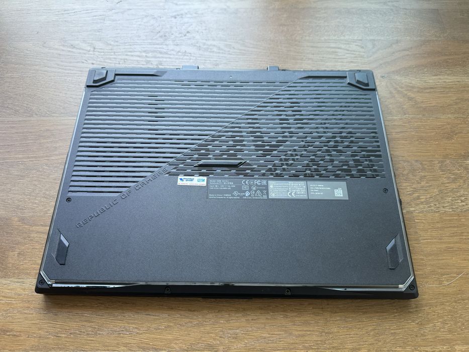 Asus Rog Strix G512LI