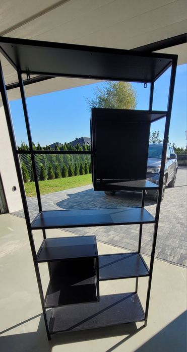 Regał loftowy czarny