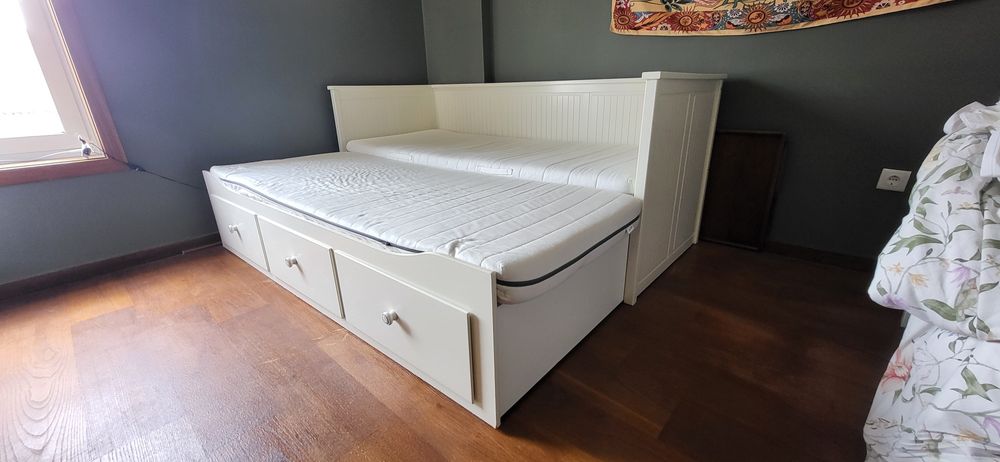 Cama ikeia dupla