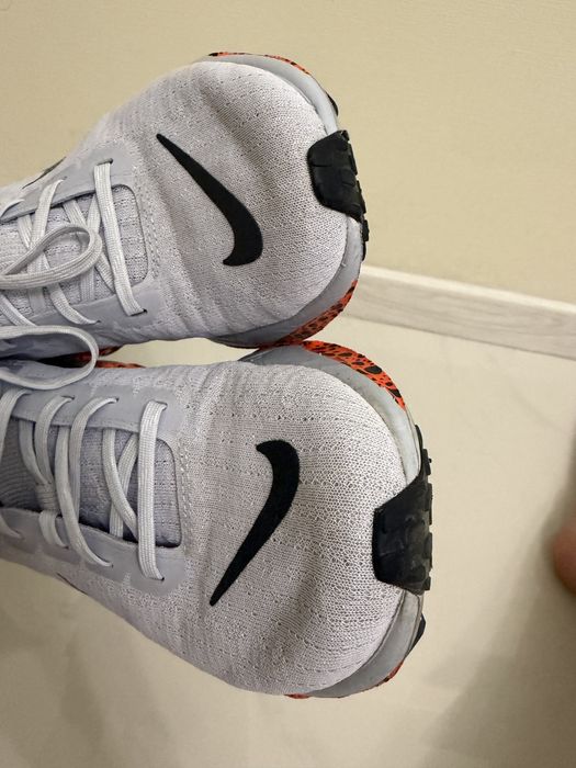 Кросівки Nike Zoomx Invincible 3