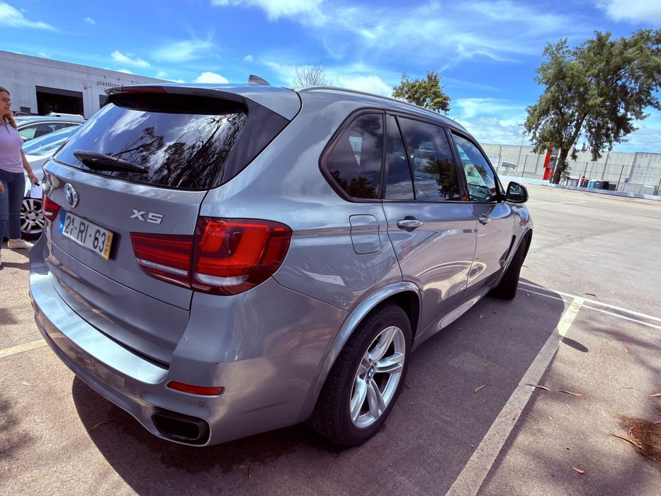 BMW X5 — fotografia 3