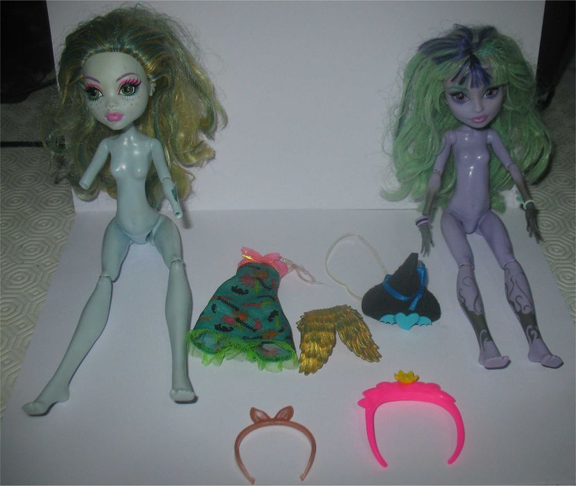 2 Bonecas Monster High usadas