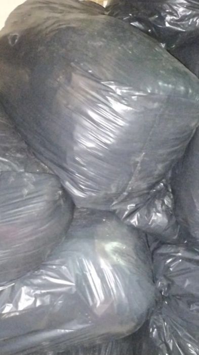 Odziez po likwidacji lumpeksu