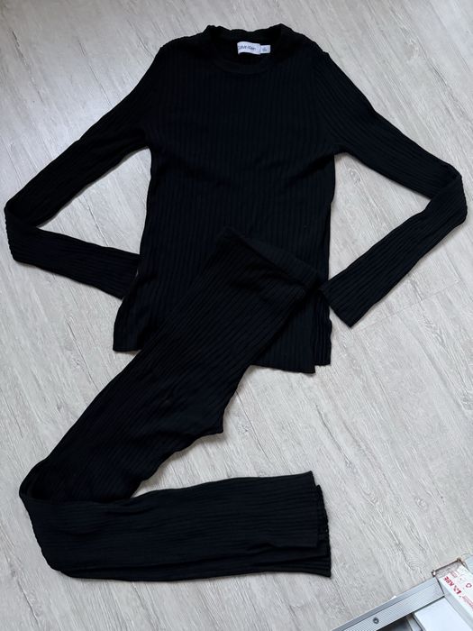 Костюм calvin klein M