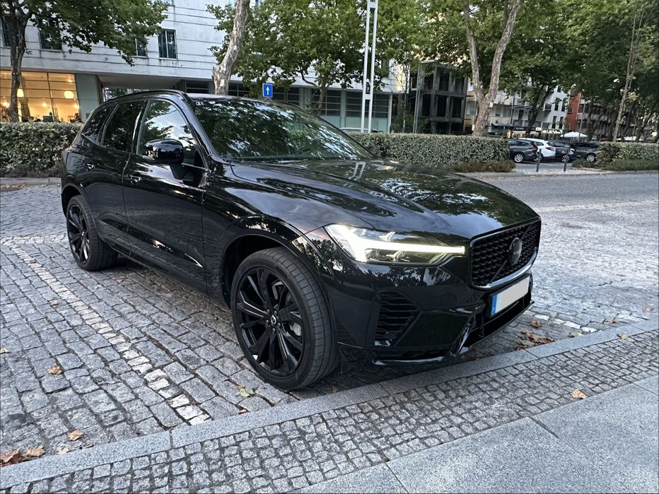 Volvo XC60 T6 PHEV Black Edition AWD 350cv – Venda ou Cedência de Renting (731€/mês)