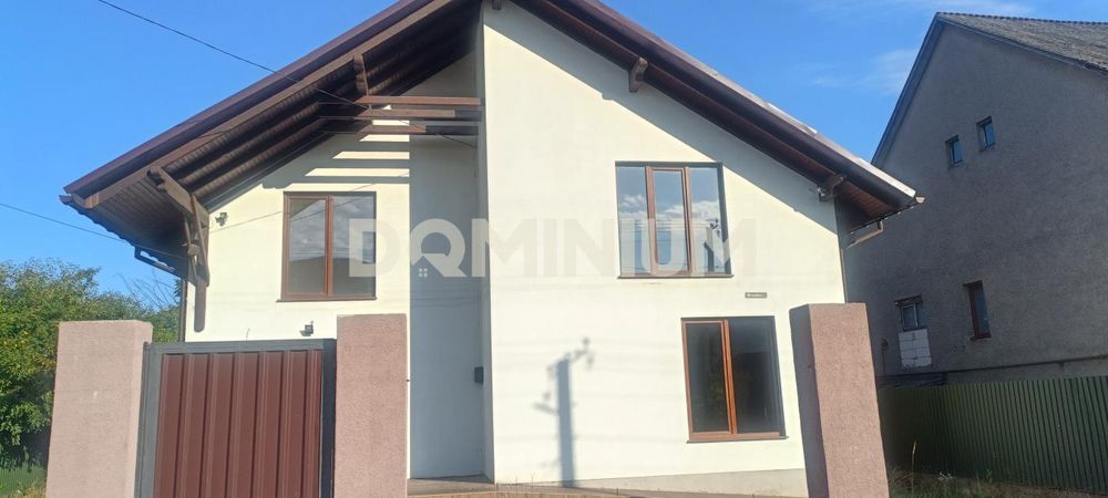 Здається комерційна Будівля в Ізі на вул.Центральна