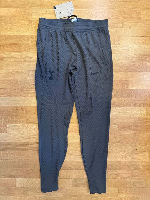 Нові олімпійки Nike