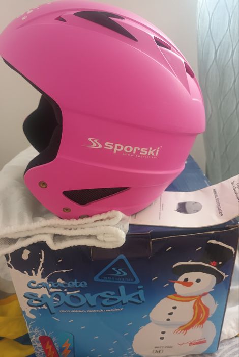 Capacete da sportski snowboard cor de rosa.
modelo vse11
Tamanho M 57/