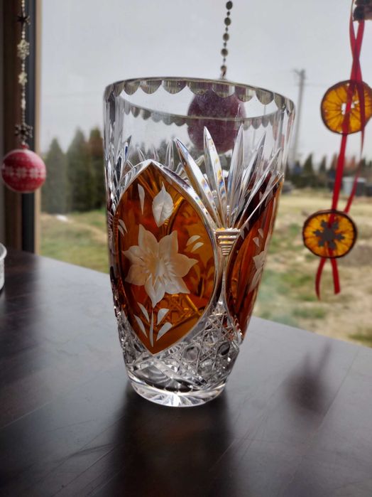 sprzedam wazozn z kryształu