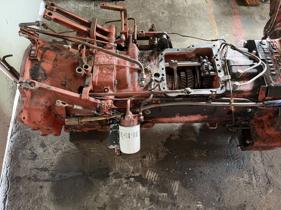 Skrzynia biegów, tylny most Ursus C-385,Zetor 8011,itp.