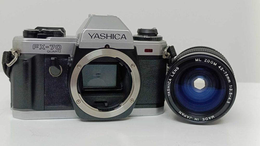 Yashica FX-70 Quartz analógica
