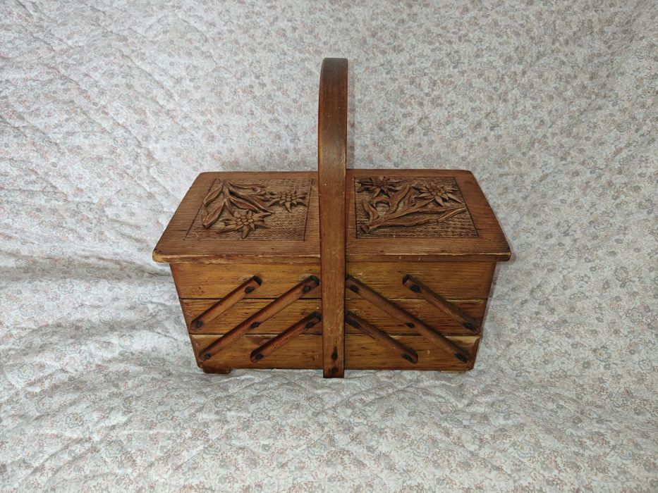 Niciak Drewniany Kuferek Rozkladany Motyw Szarotka Lata 50/60 PRL