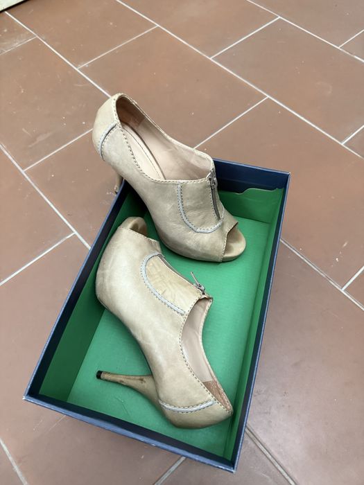 Calçado variado no tamanho 37 em optimo estado